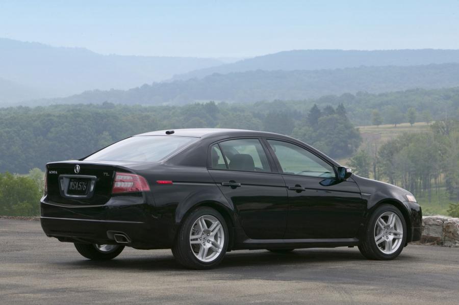  Acura TL 2004 года  (фото 35 из 57)